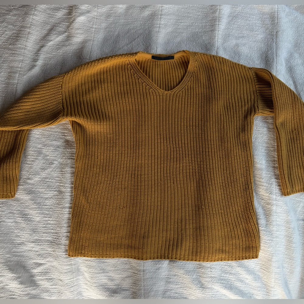 Jenni Kayne Cabin Sweater: yellow/ gold color